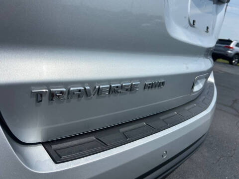 2017 Chevrolet Traverse LT