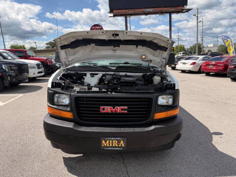 2017 GMC Savana LS 3500