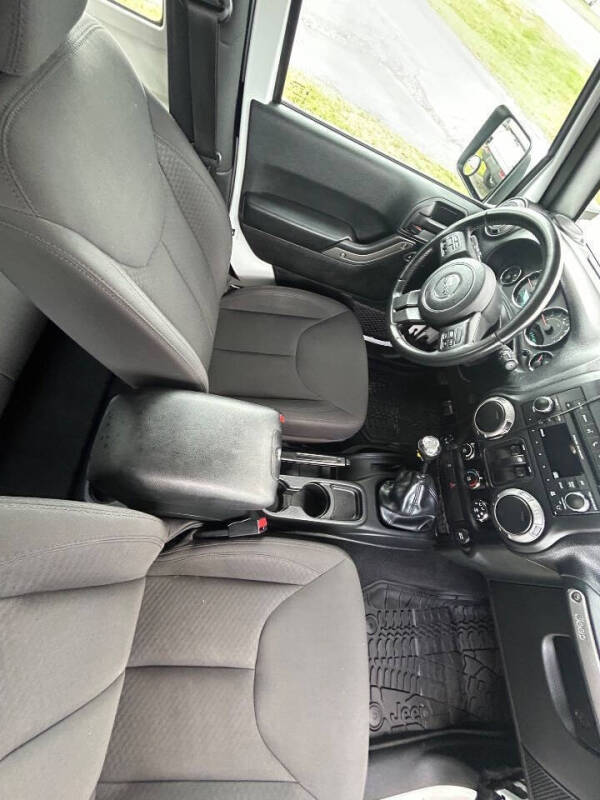 2016 Jeep Wrangler Sport