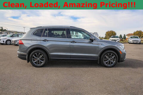 2023 Volkswagen Tiguan SE