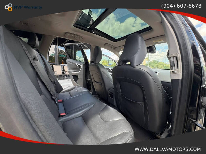2015 Volvo XC60 T5 Drive-E Premier
