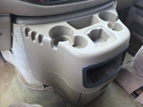 2003 Ford E-Series E-250 SD