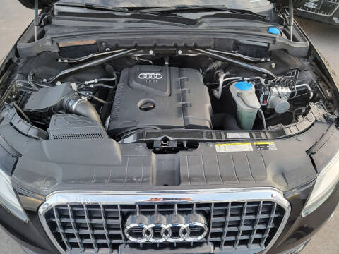 2013 Audi Q5 2.0T quattro Premium Plus