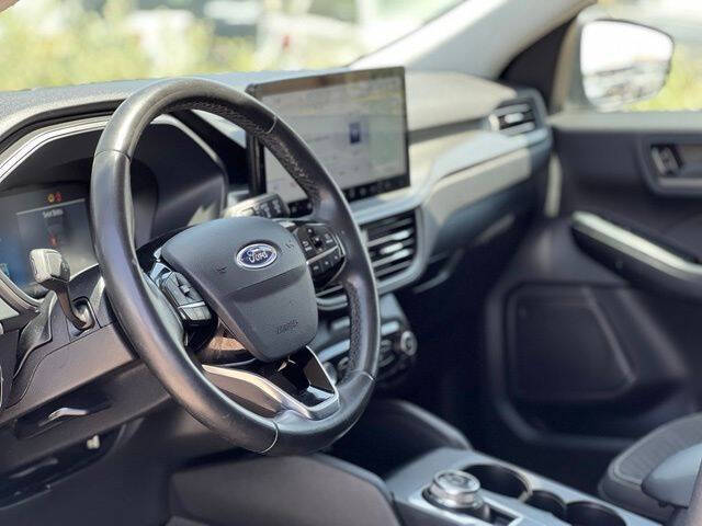 2023 Ford Escape Active