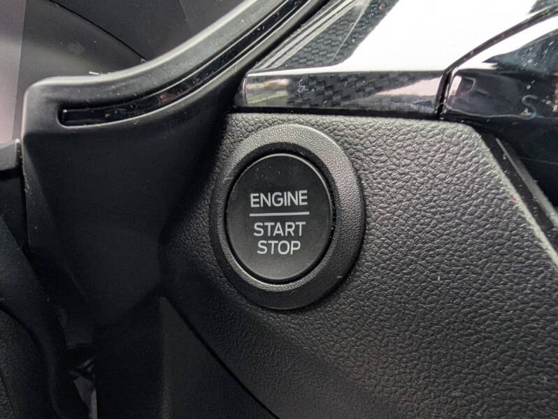 2023 Ford Escape Hybrid ST-Line Select