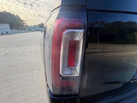 2020 GMC Yukon XL SLT