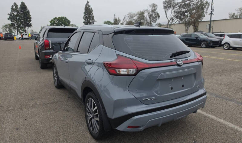 2024 Nissan Kicks SV