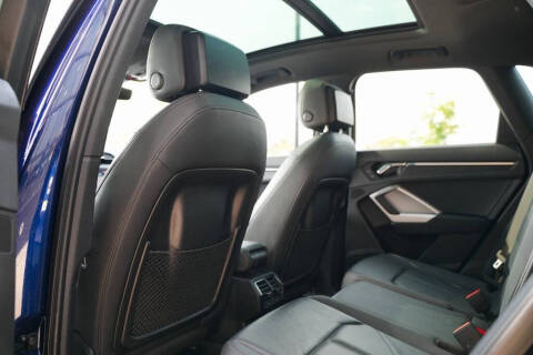 2021 Audi Q3 quattro S line Premium 45 TFSI