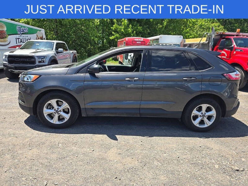 2020 Ford Edge SE