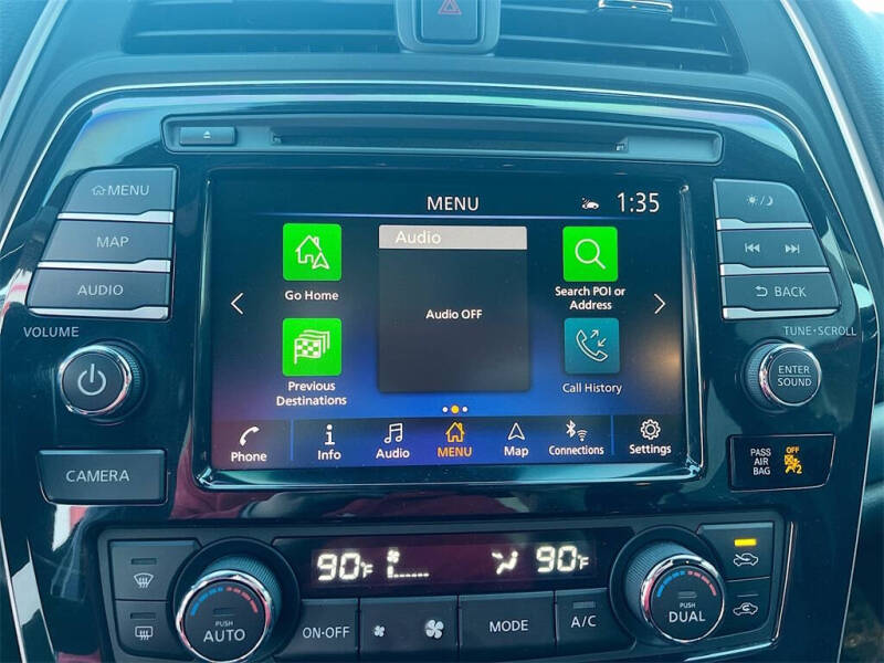 2022 Nissan Maxima 3.5 SR