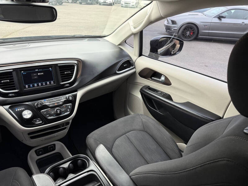 2018 Chrysler Pacifica Touring Plus