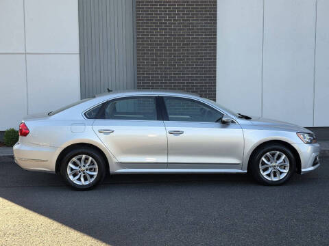 2016 Volkswagen Passat 1.8T S