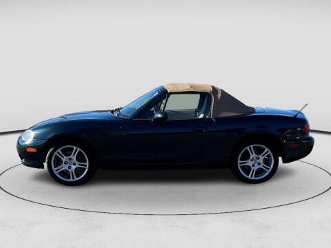 2005 Mazda MX-5 Miata