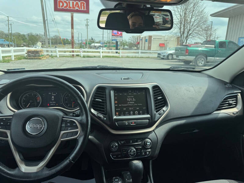 2017 Jeep Cherokee Latitude