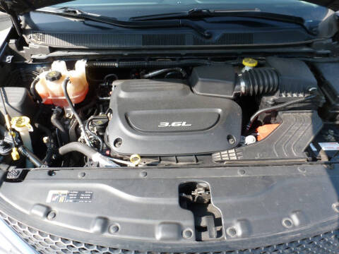 2017 Chrysler Pacifica Touring-L Plus