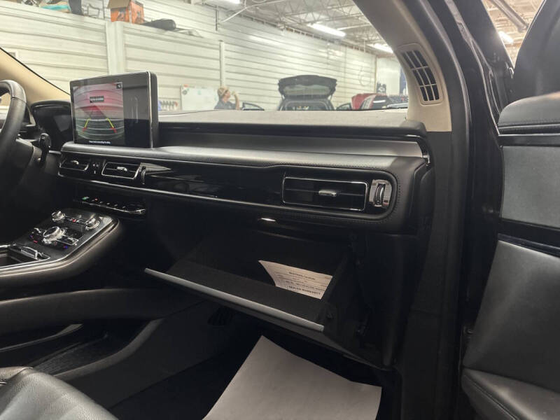 2022 Lincoln Nautilus Standard