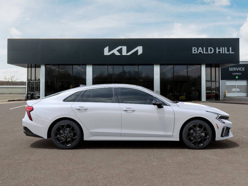 2026 Kia K5