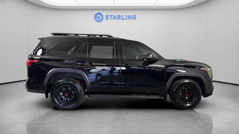 2025 Toyota Sequoia SR5