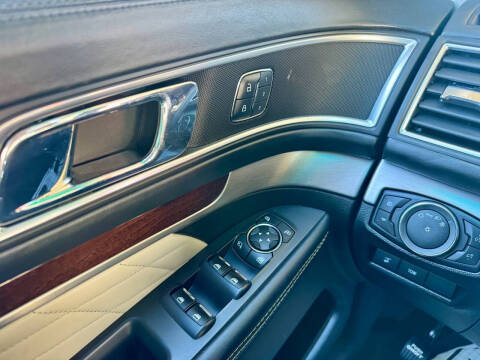 2016 Ford Explorer Platinum