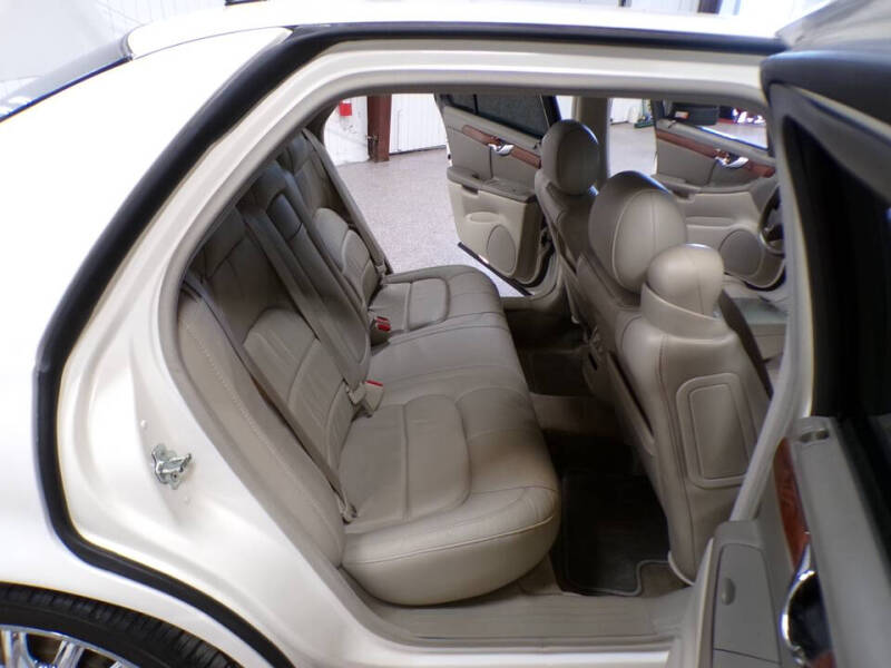 2005 Cadillac DeVille