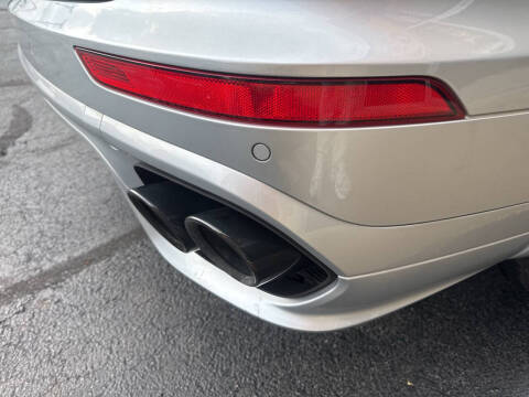 2016 Porsche Cayenne GTS