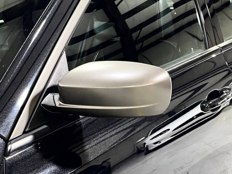 2014 Chrysler 300 C John Varvatos Limited Edition