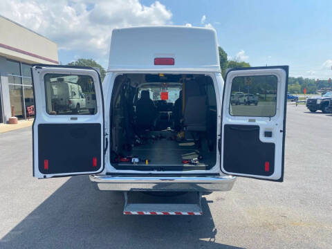 2013 Ford E-Series E-350 SD