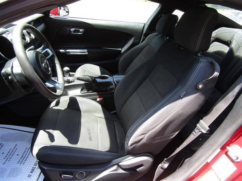 2015 Ford Mustang V6