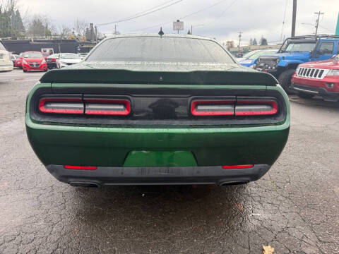 2018 Dodge Challenger SXT