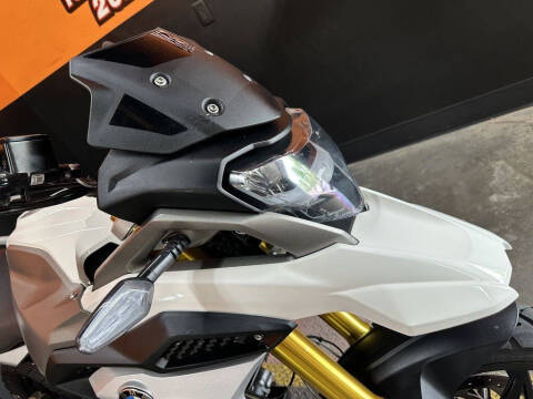 2021 BMW G 310 GS Polar White
