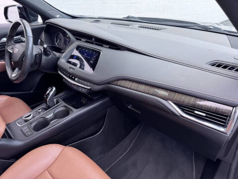 2023 Cadillac XT4 Sport