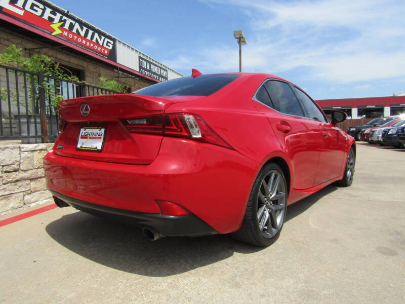 2016 Lexus IS 200t