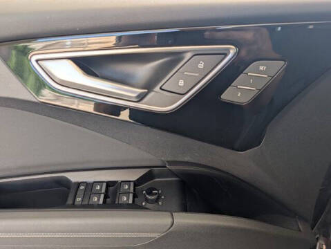 2025 Audi Q4 e-tron Premium Plus 45