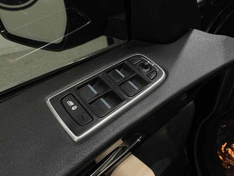 2020 Jaguar F-PACE 25t Premium