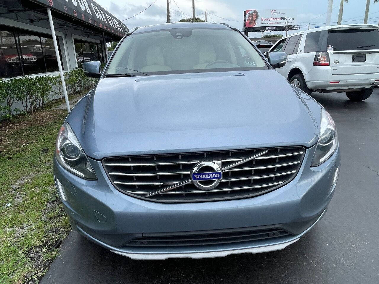 2017 VOLVO XC60 SUV / Crossover - $16,900