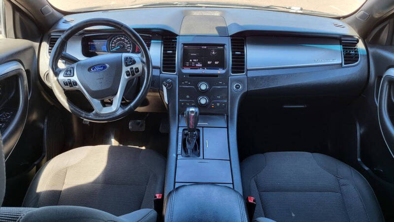 2013 Ford Taurus SEL