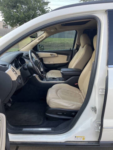 2011 Chevrolet Traverse LTZ