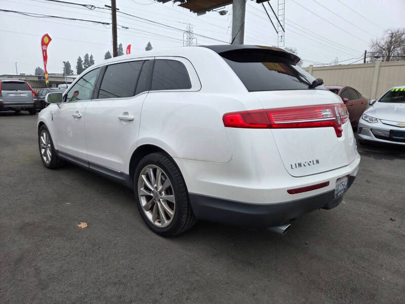 2012 Lincoln MKT EcoBoost