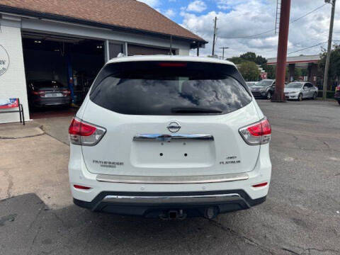 2014 Nissan Pathfinder S