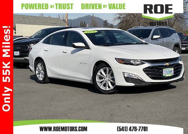 2019 Chevrolet Malibu for sale at Roe Motors in Grants Pass OR