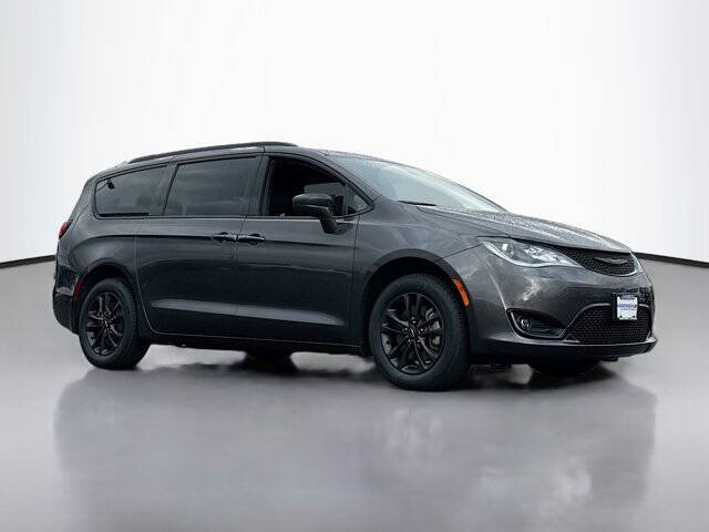 2020 Chrysler Pacifica Launch Edition