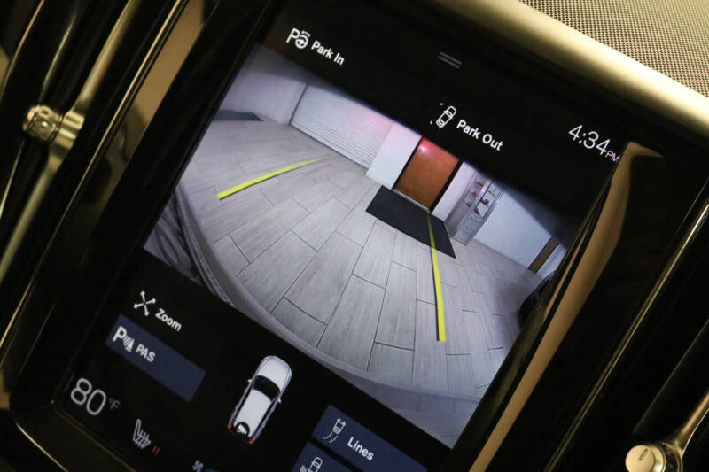 2019 Volvo XC60 T5 Momentum