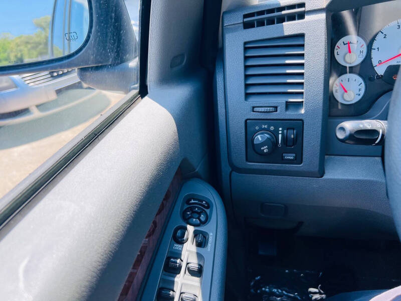 2006 Dodge Ram 1500 SLT