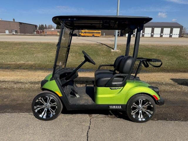 2025 Yamaha J0D