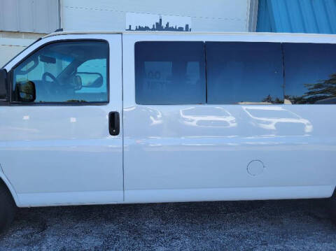 2017 Chevrolet Express LT 3500