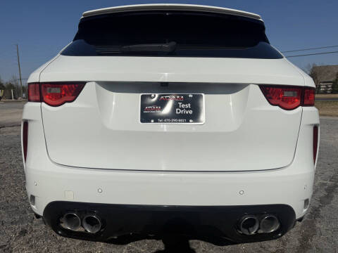 2020 Jaguar F-PACE SVR