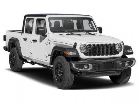 2024 Jeep Gladiator NightHawk
