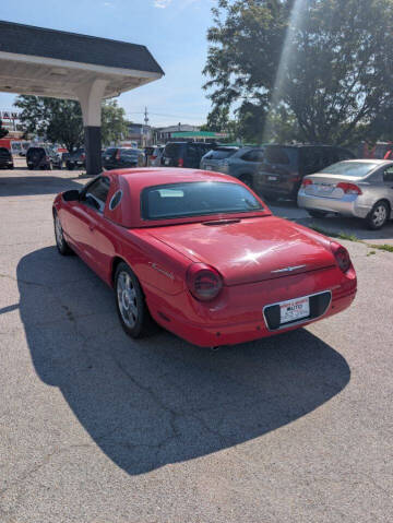 2004 Ford Thunderbird Deluxe