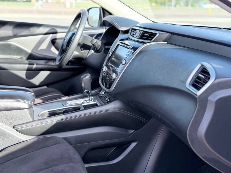 2019 Nissan Murano S