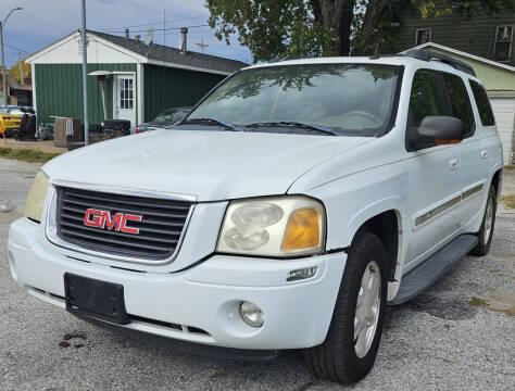 2004 GMC Envoy XL for sale at Unique Motors in Rock Island IL